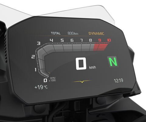 Vidimo 6.5“ TFT zaslon na F 750 GS.