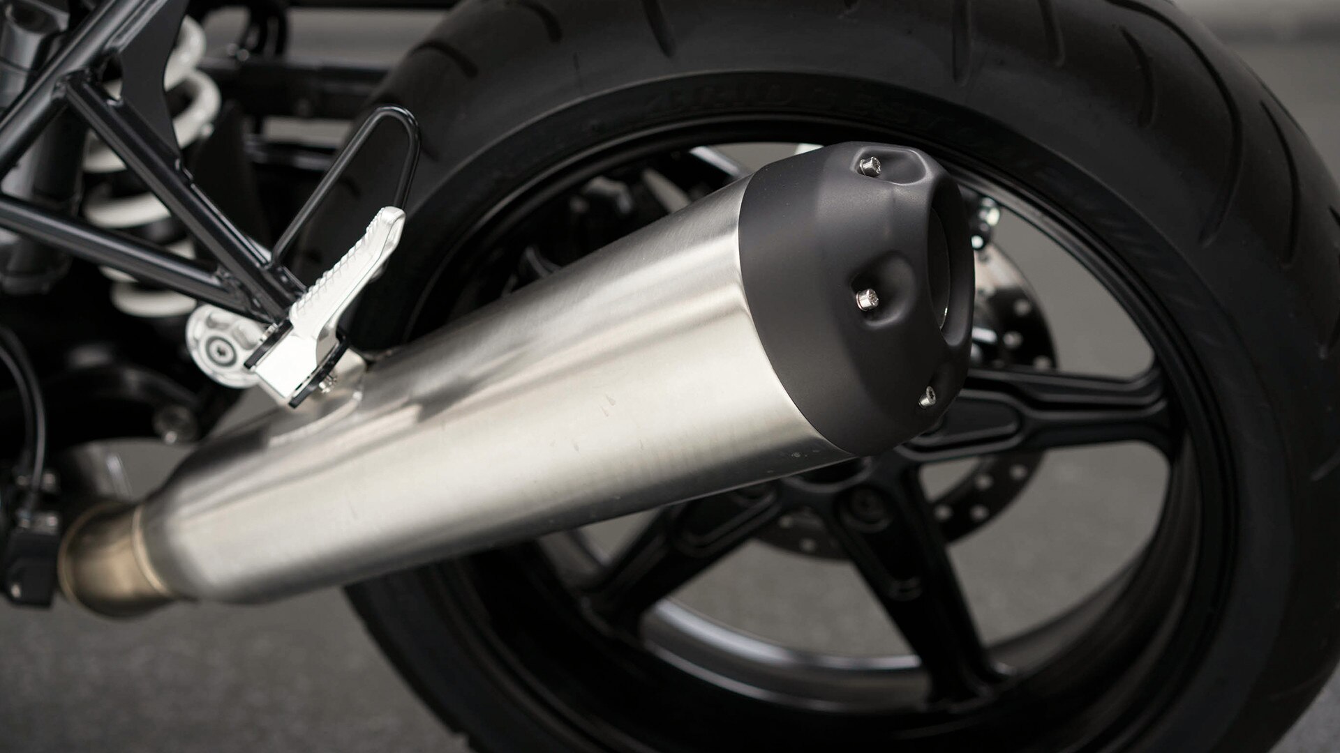 R nineT Pure 2-u-1 ispušni sustav