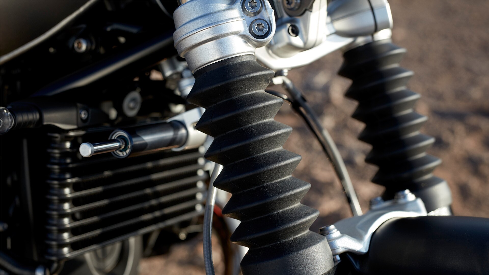 R nineT Scrambler teleskopska vilica