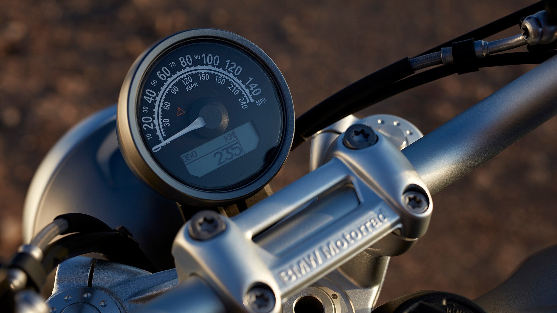 R nineT Scrambler brzinomjer