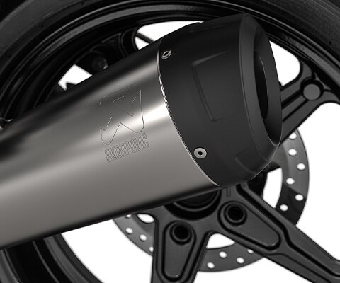 We see the exhaust system of the R nineT Pure.