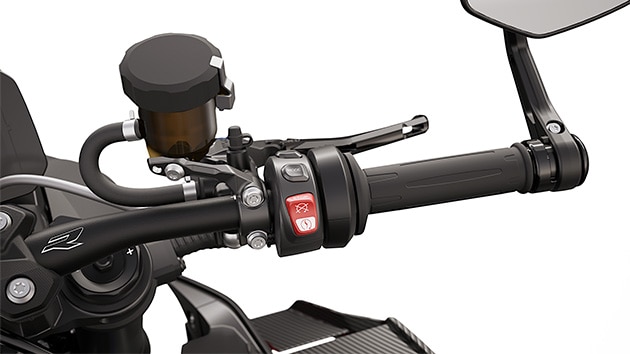 M Quick action throttle of the M 1000 R from BMW Motorrad