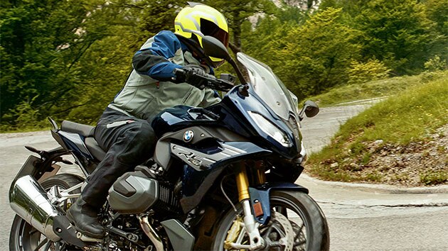 R 1250 RS u zavoju