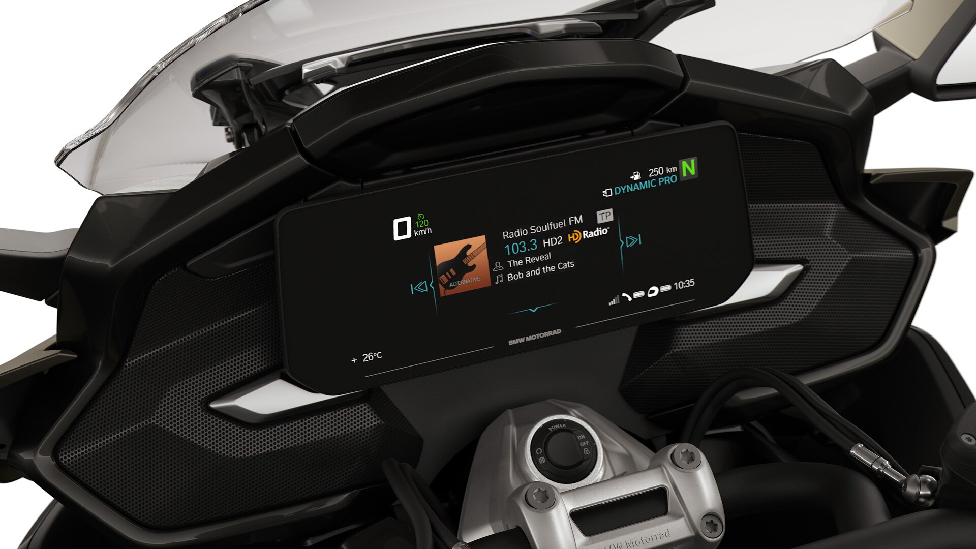 Focus on the TFT display and the K 1600 B’s speakers.