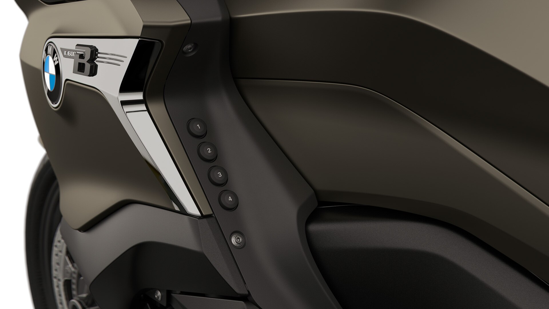 Focus on the four numbered Favourites buttons.