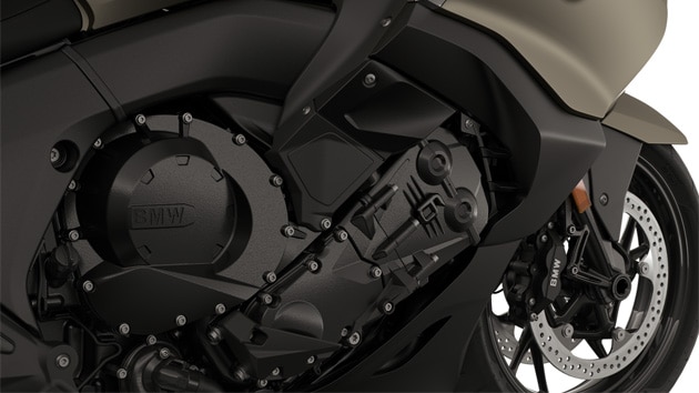 Focus on the six-cylinder engine.