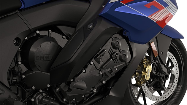 Focus on the six-cylinder engine.