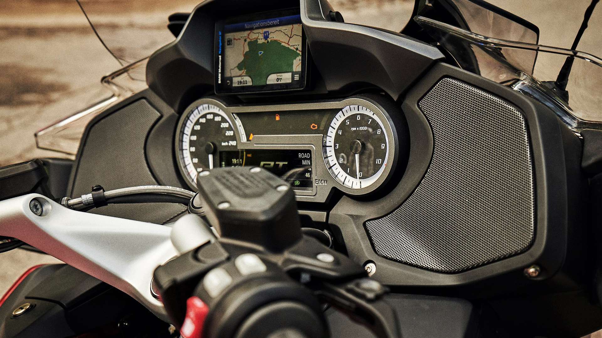 Kokpit sa audio sustavom BMW R 1250 RT
