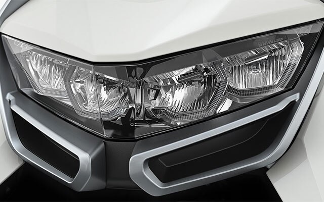 Potpuno LED prednje svjetlo C 400 GT