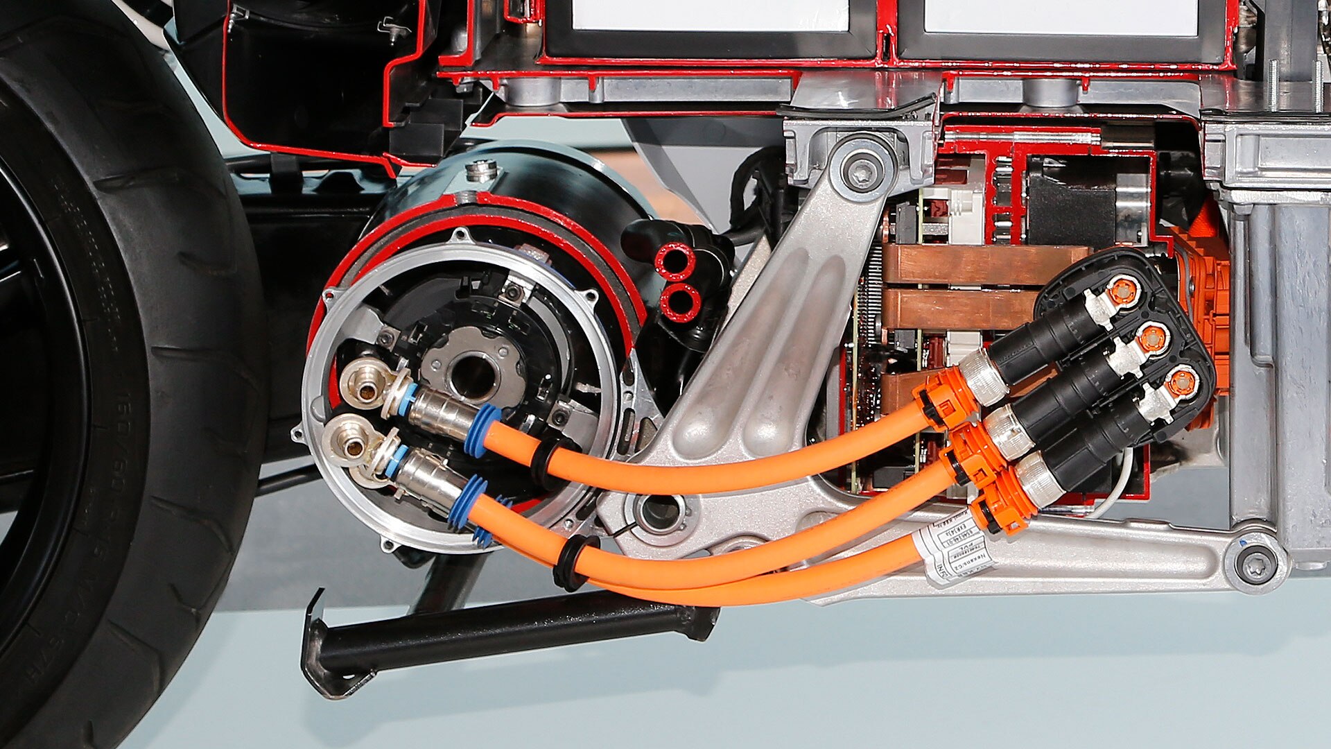 C evolution električni motor